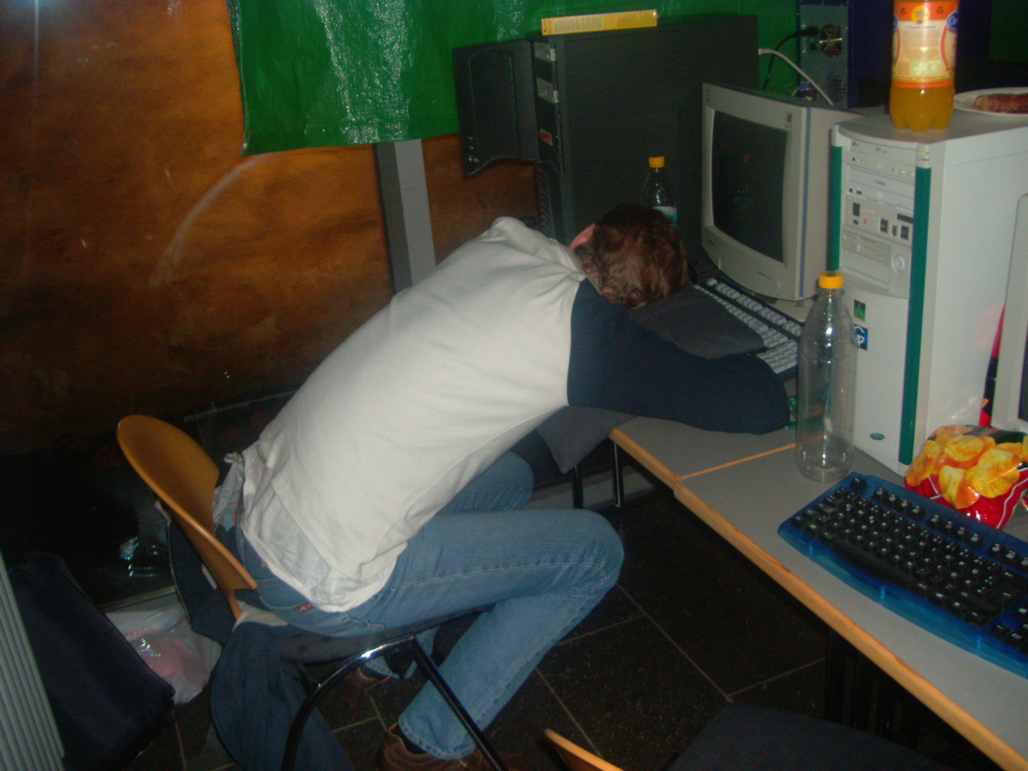 PIC01021.JPG>