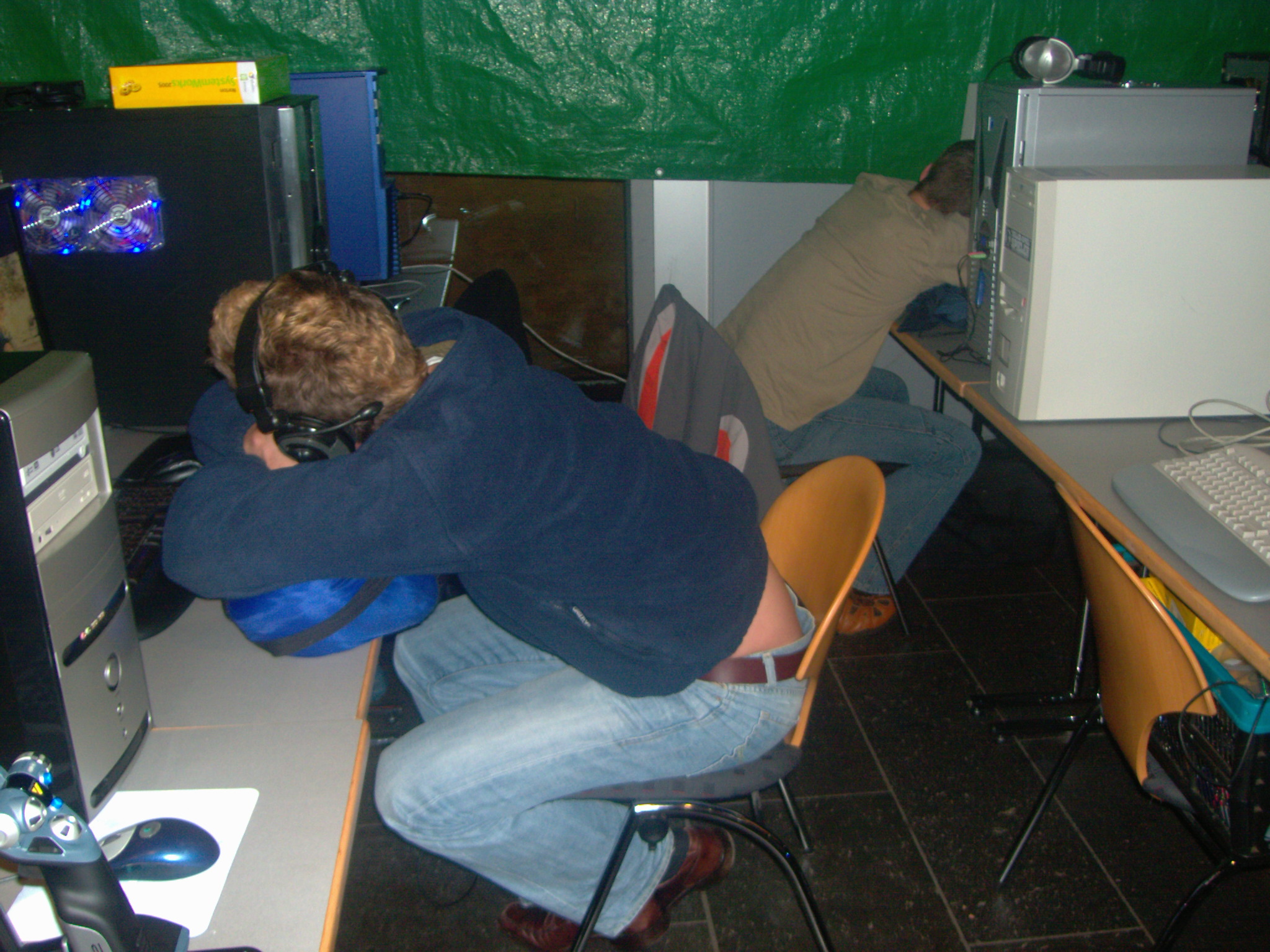 PIC01022.JPG>