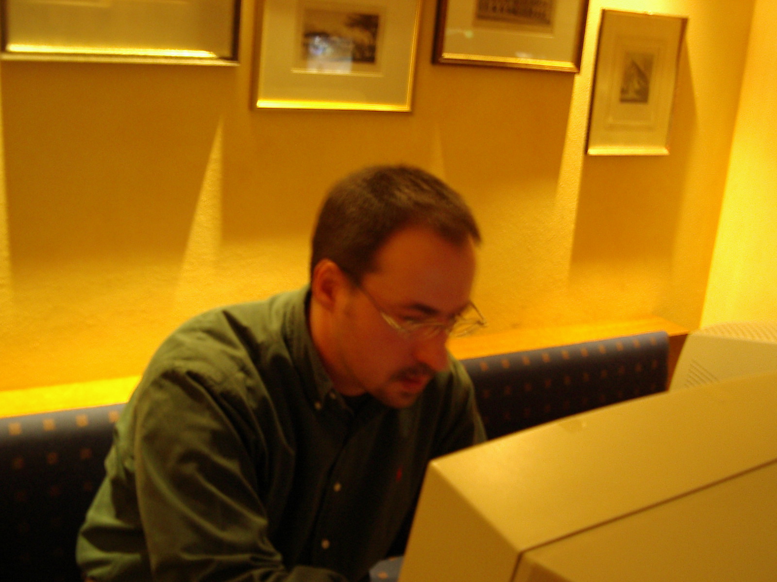 IMGP0476.JPG>
